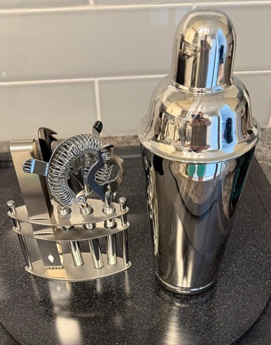 Cocktail shaker set - shaker,