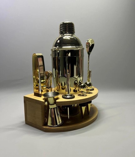 Cocktail shaker making - shaker, set